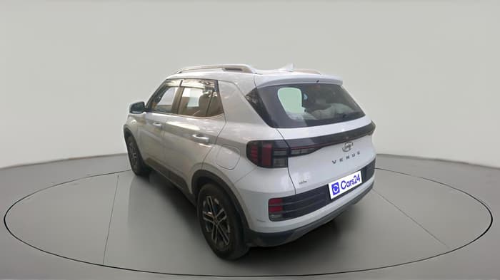 2025 Hyundai VENUE SX 1.5 CRDI, Diesel, Manual, 74,709 km, exterior
