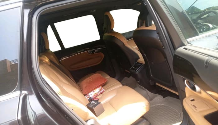 2018 Volvo XC 90 D5 Inscription, Diesel, Automatic, 67,518 km, interior