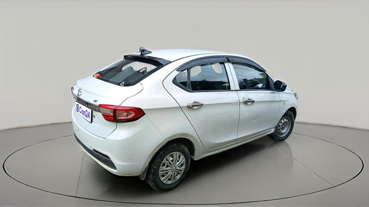 2017 Tata TIGOR XE PETROL, Petrol, Manual, 67,556 km, exterior