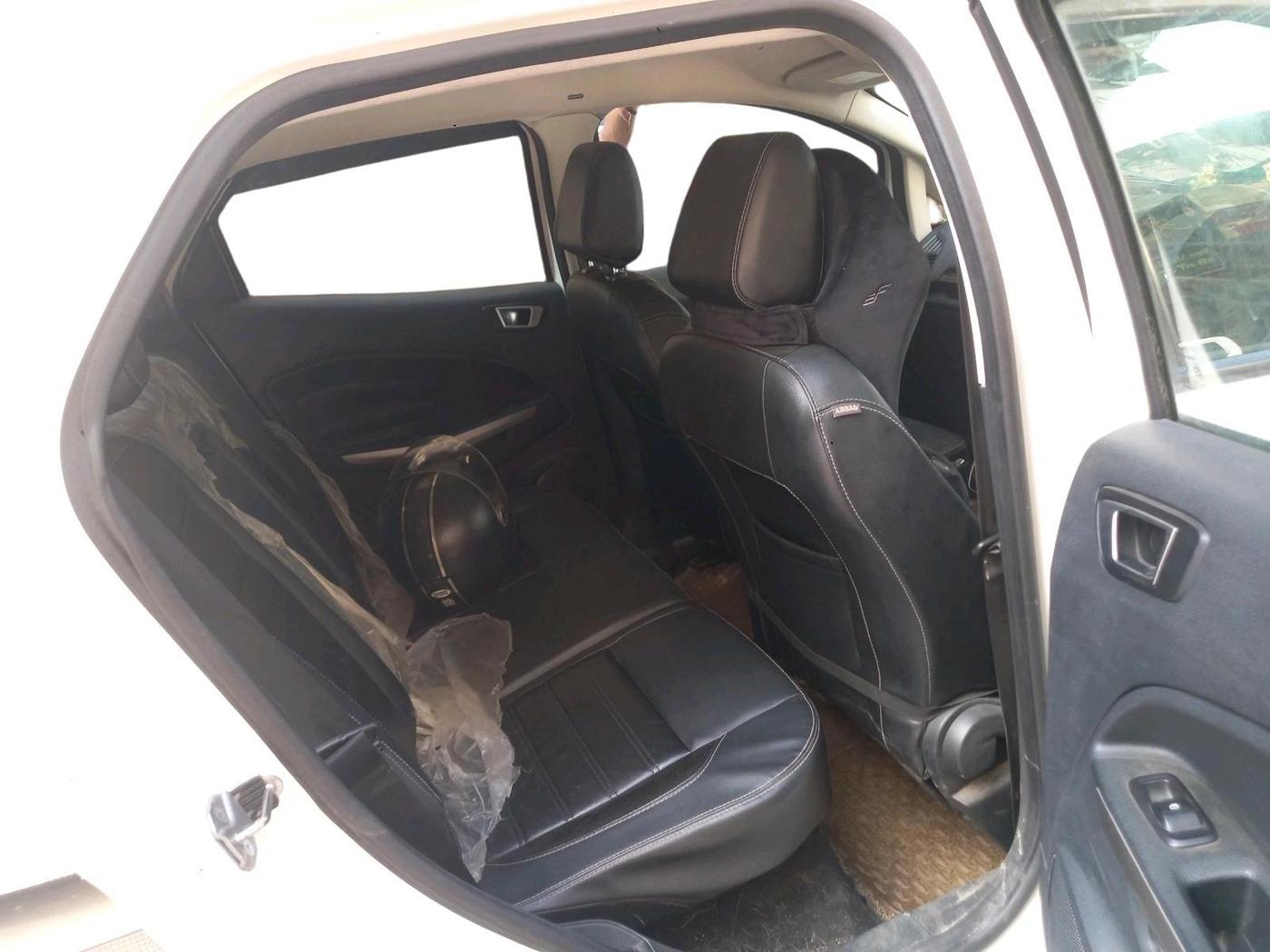 2018 Ford Ecosport TITANIUM + 1.5L DIESEL, Diesel, Manual, 35,075 km, interior