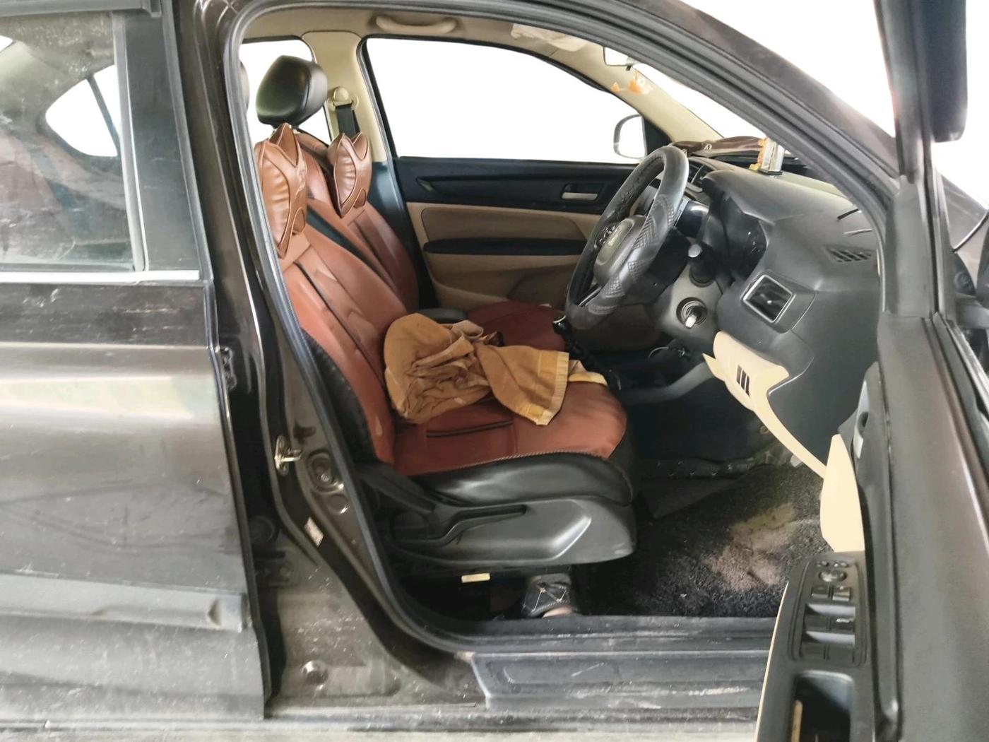 2020 Honda Amaze 1.5L I-DTEC S, Diesel, Manual, 1,84,575 km, interior