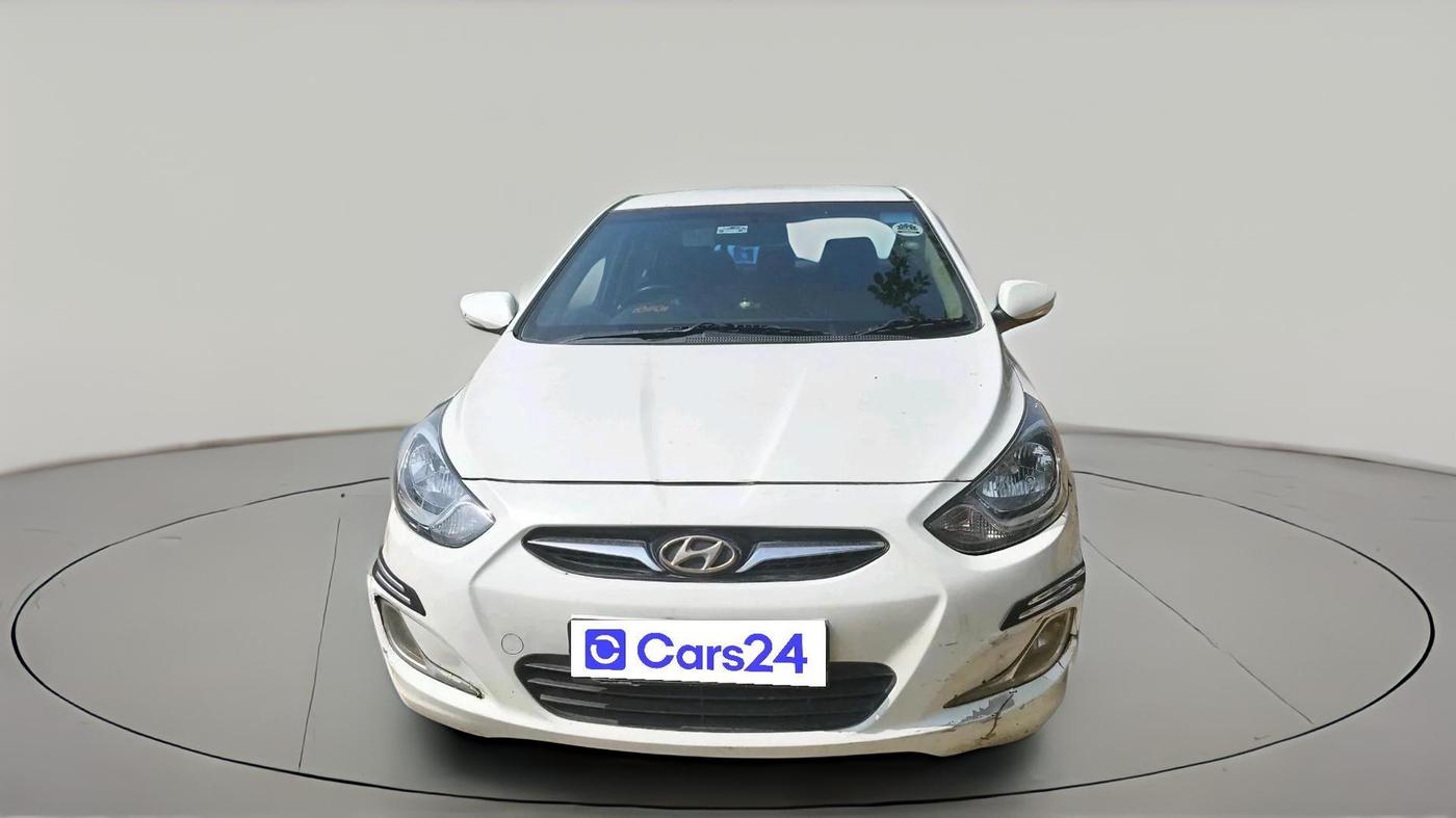 2012 Hyundai Verna FLUIDIC 1.6 VTVT SX, Petrol, Manual, 75,567 km, exterior