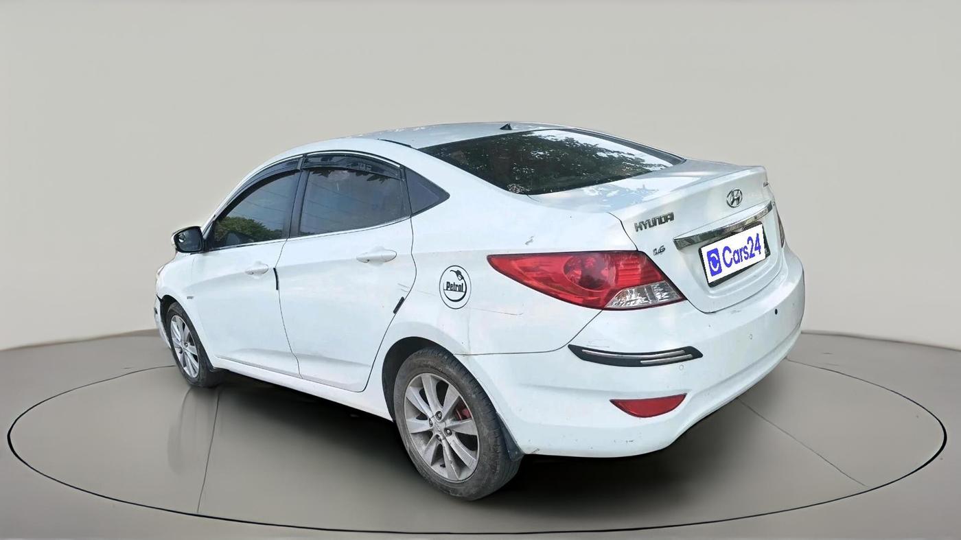 2012 Hyundai Verna FLUIDIC 1.6 VTVT SX, Petrol, Manual, 75,567 km, exterior