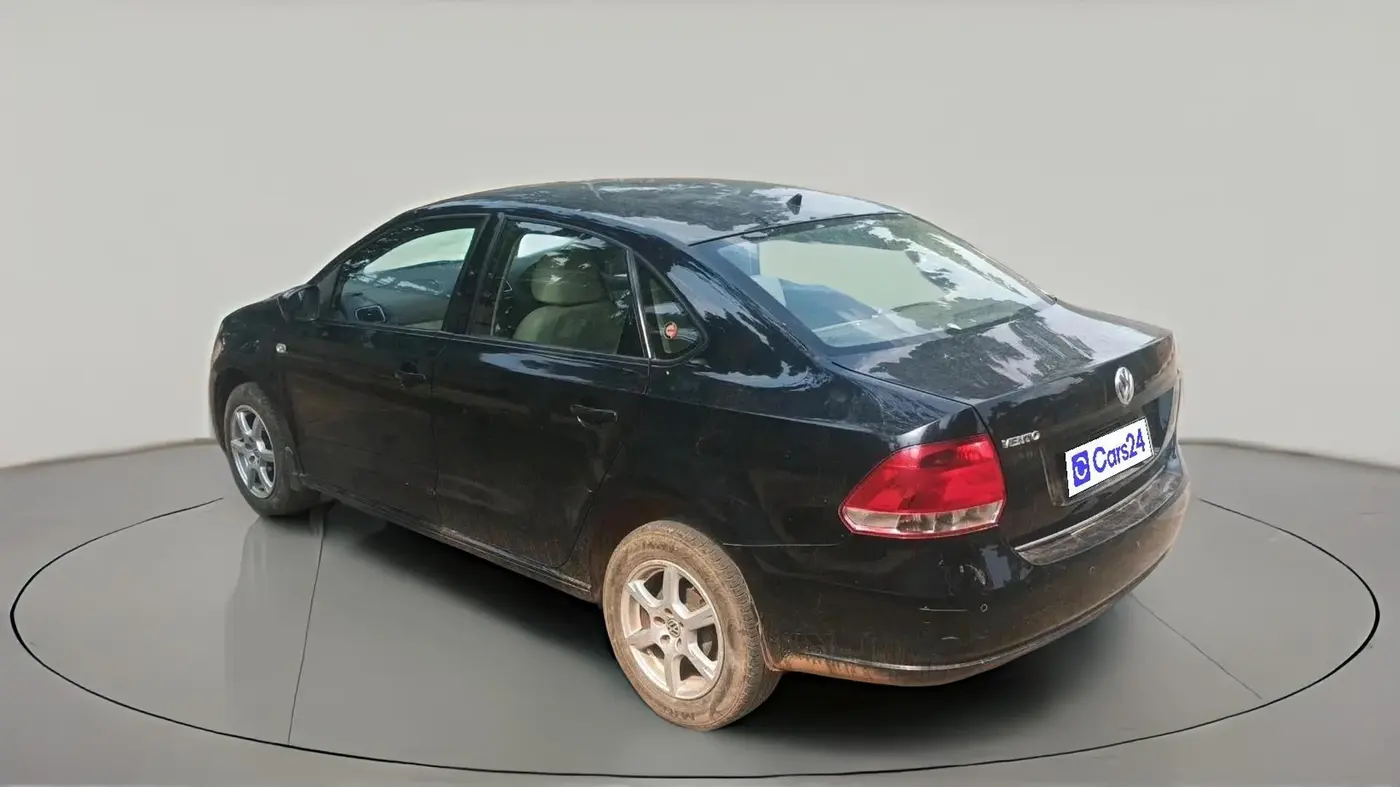 2014 Volkswagen Vento HIGHLINE PETROL AT, Petrol, Automatic, 91,798 km, exterior