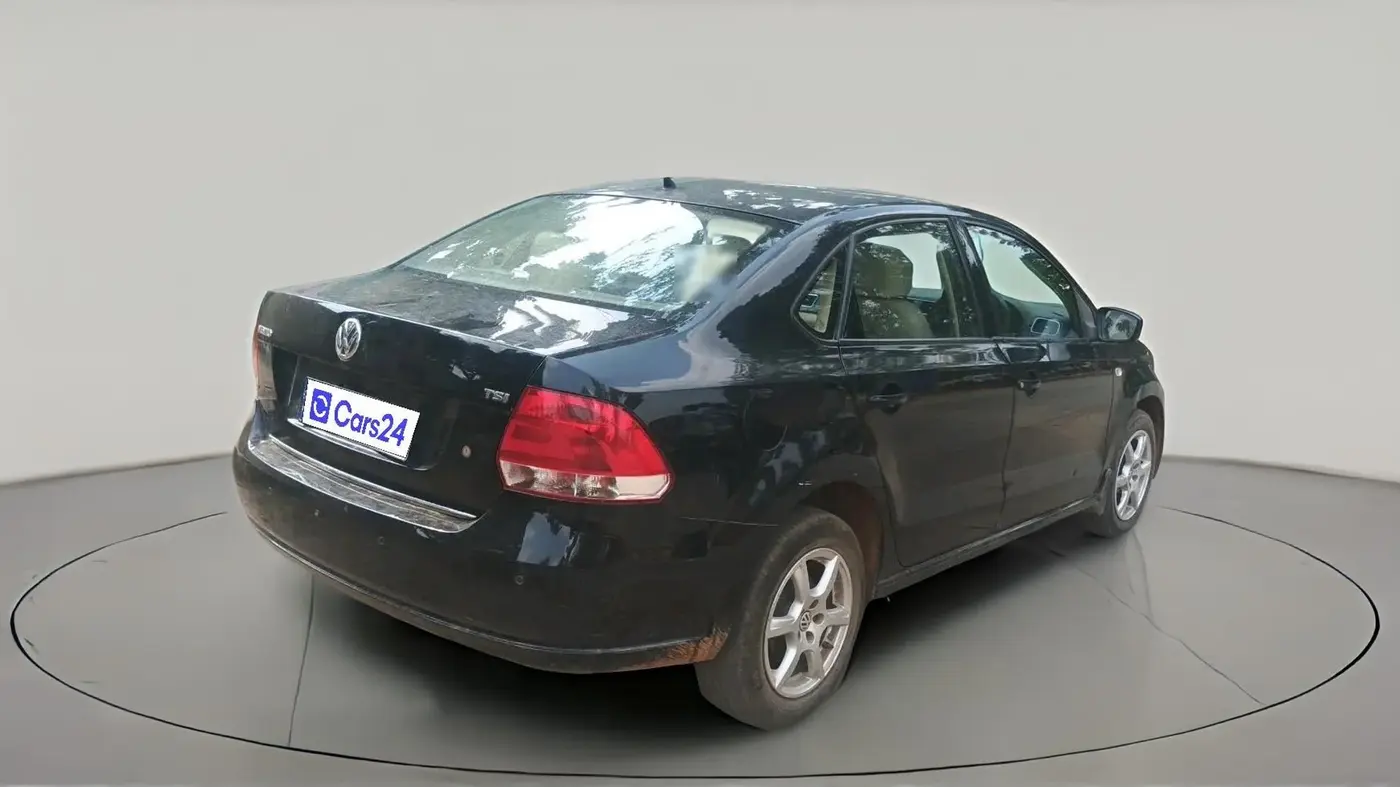 2014 Volkswagen Vento HIGHLINE PETROL AT, Petrol, Automatic, 91,798 km, exterior