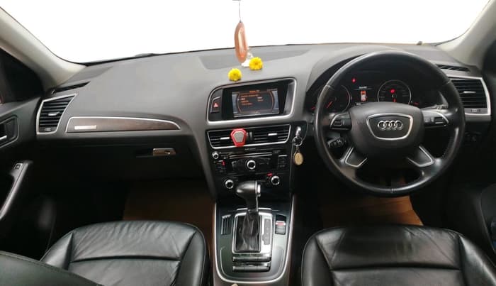 2016 Audi Q5 30 TDI PREMIUM, Diesel, Automatic, 86,943 km, interior