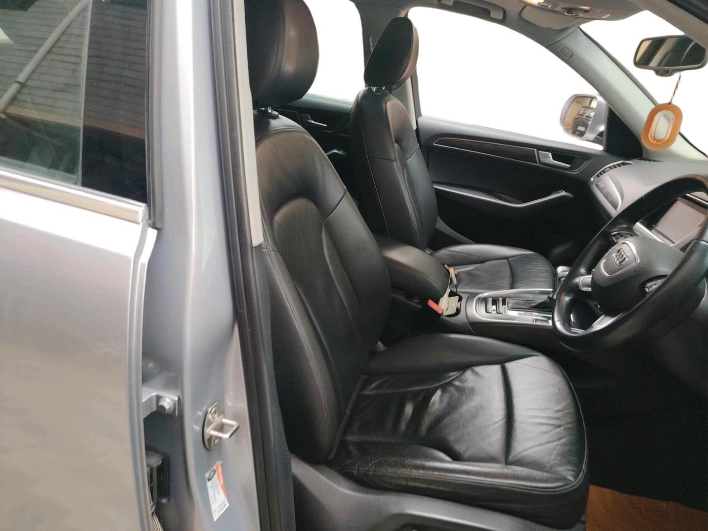 2016 Audi Q5 30 TDI PREMIUM, Diesel, Automatic, 86,943 km, interior
