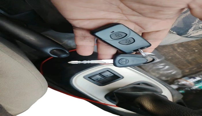 2014 Tata Nano TWIST XT, Petrol, Manual, 1,13,421 km, interior