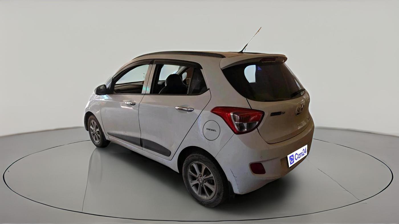 2015 Hyundai Grand i10 ASTA 1.1 CRDI, Diesel, Manual, 1,11,529 km, exterior