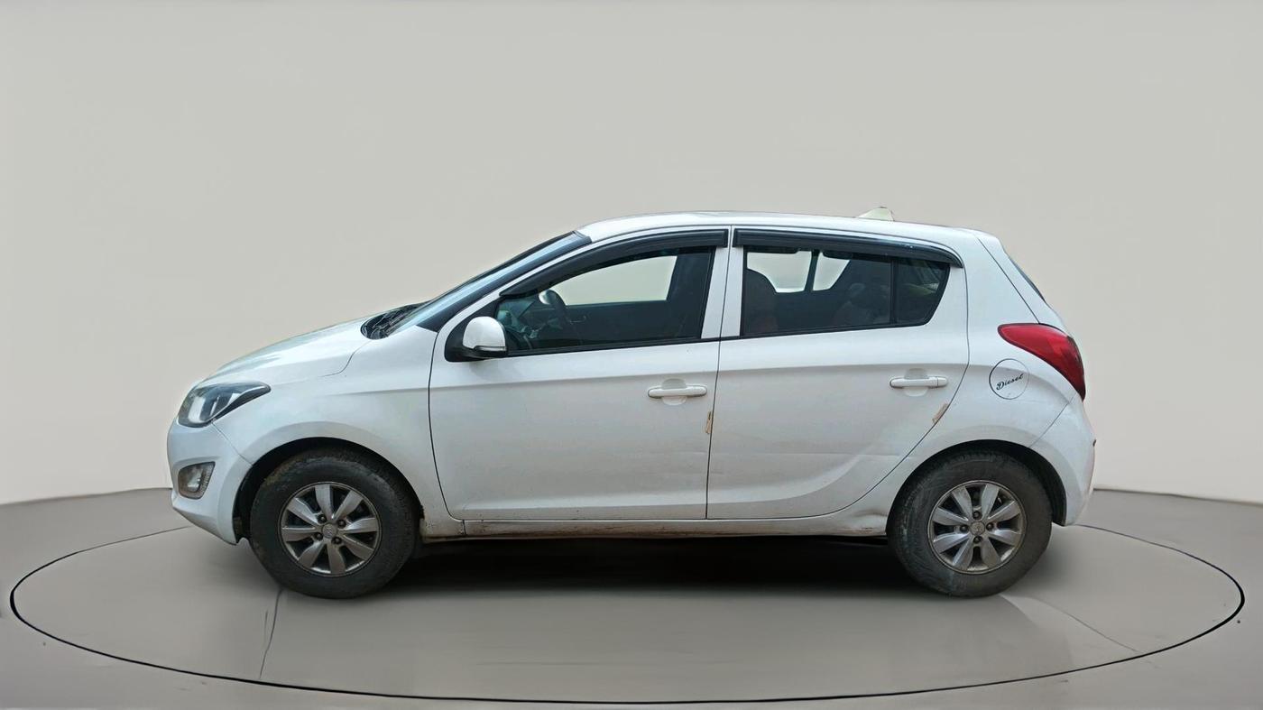 2014 Hyundai i20 SPORTZ 1.4 CRDI, Diesel, Manual, 1,85,860 km, exterior