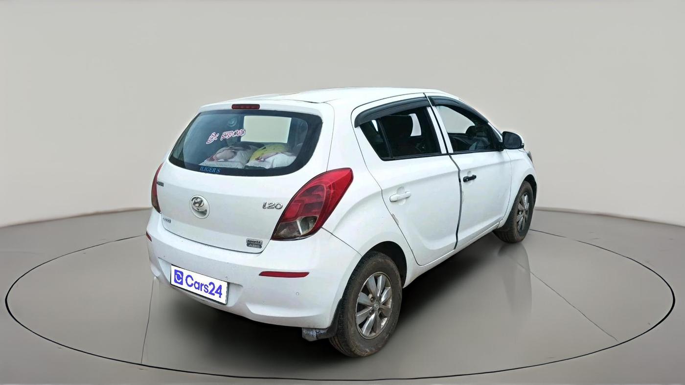 2014 Hyundai i20 SPORTZ 1.4 CRDI, Diesel, Manual, 1,85,860 km, exterior