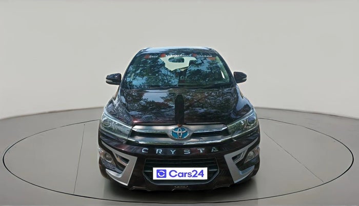 2017 Toyota Innova Crysta 2.4 VX 7 STR, Diesel, Manual, 1,58,199 km, exterior