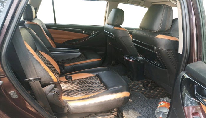 2017 Toyota Innova Crysta 2.4 VX 7 STR, Diesel, Manual, 1,58,199 km, interior