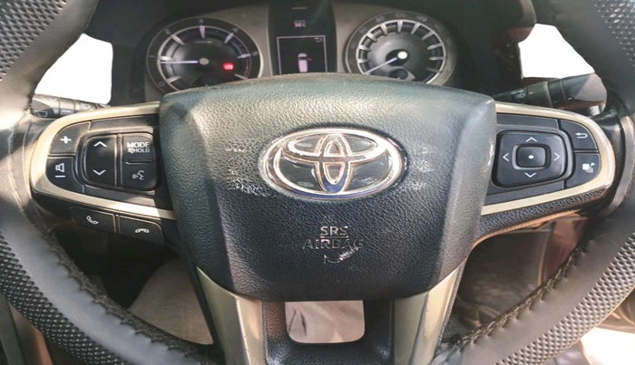 2017 Toyota Innova Crysta 2.4 VX 7 STR, Diesel, Manual, 1,58,199 km, interior
