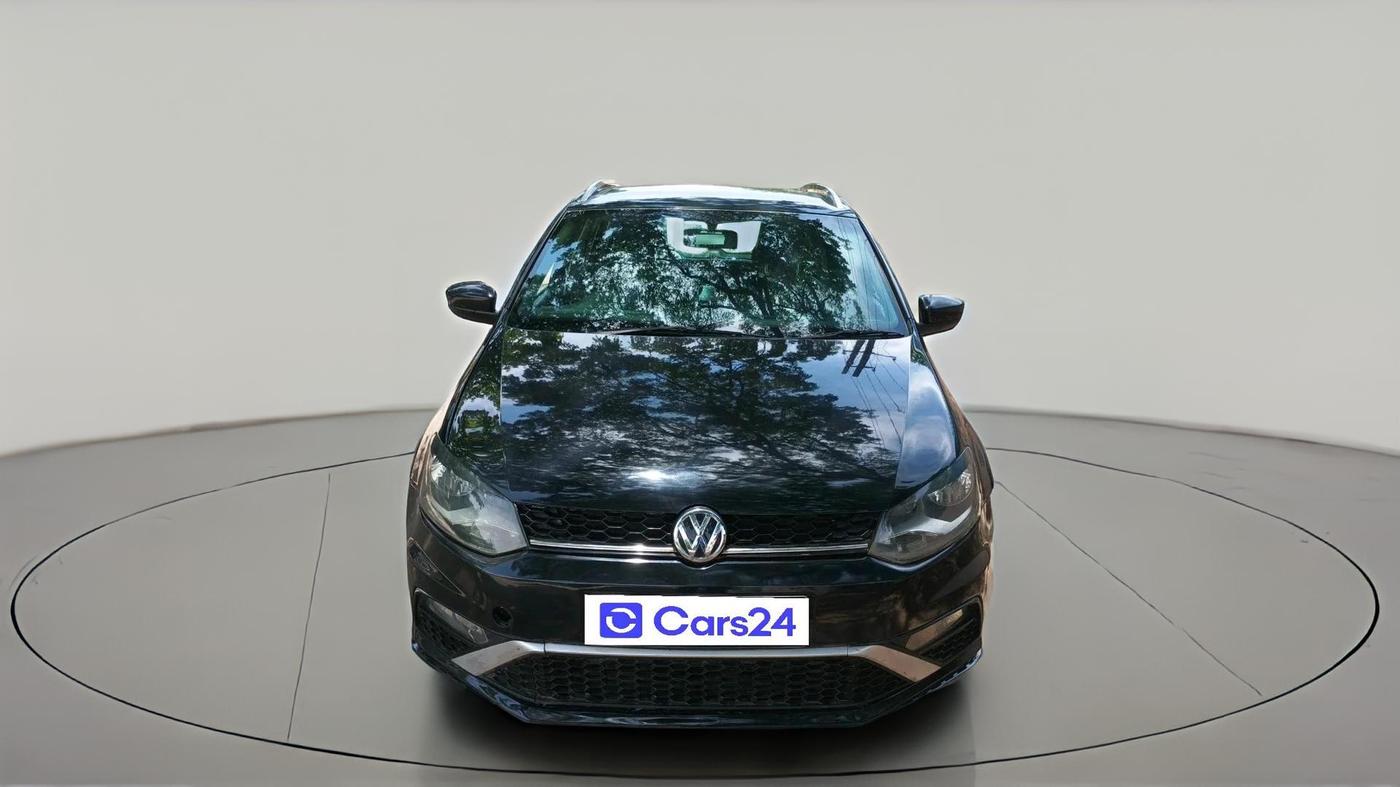 2015 Volkswagen Cross Polo HIGHLINE MPI, Petrol, Manual, 1,15,938 km, exterior
