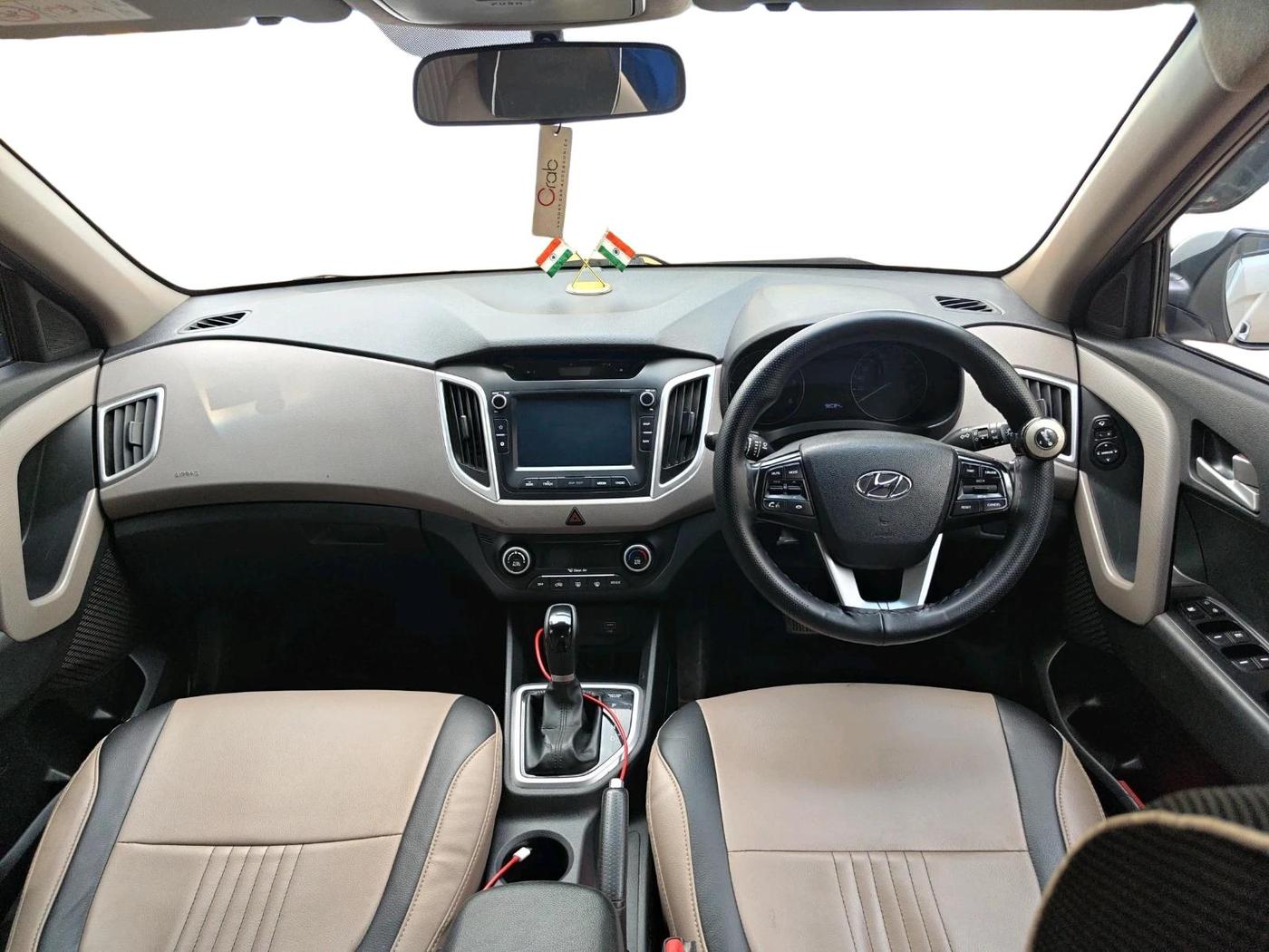 2018 Hyundai Creta SX AT 1.6 DIESEL, Diesel, Automatic, 98,084 km, interior