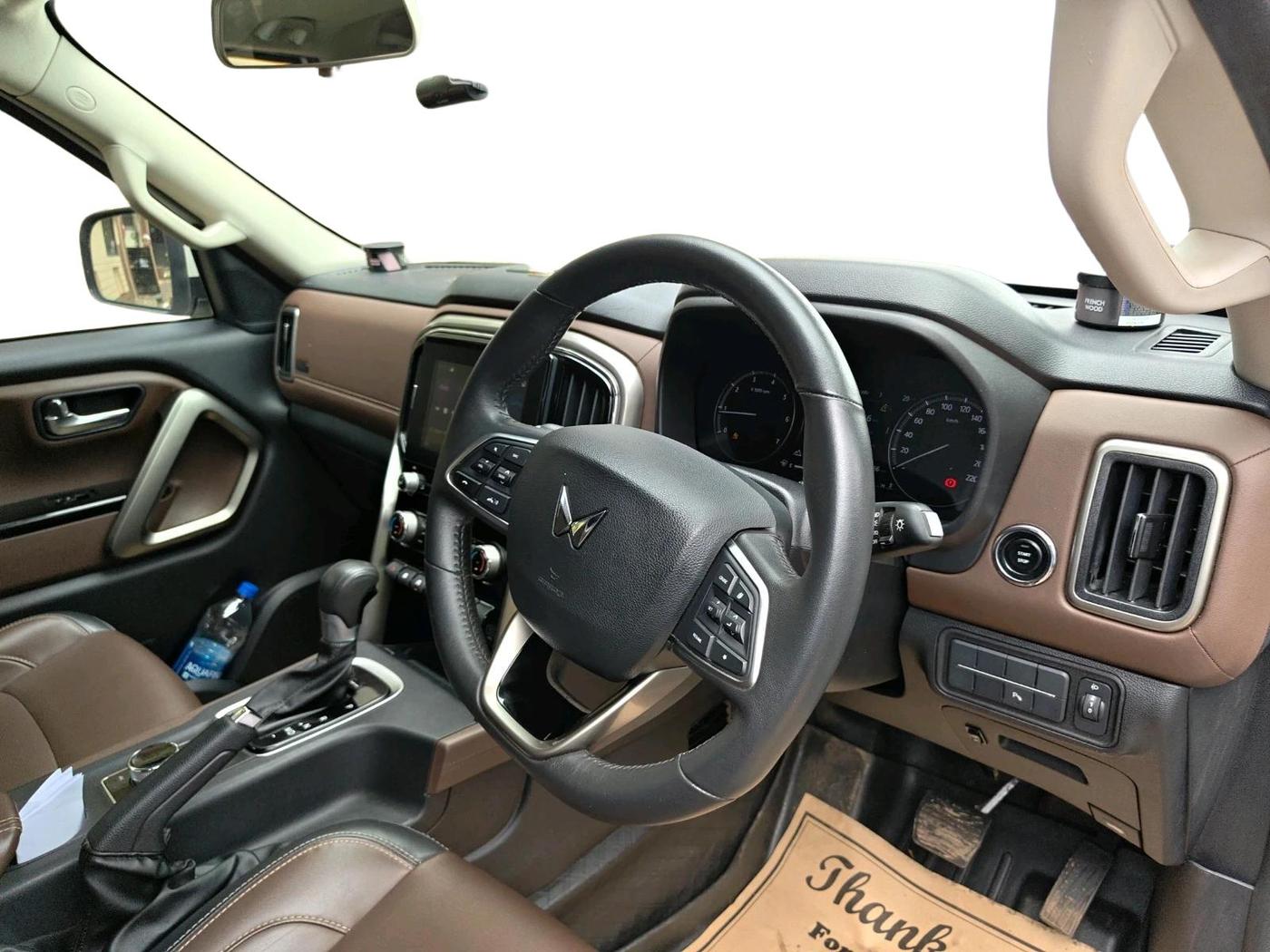 2023 Mahindra SCORPIO-N Z8 L DIESEL AT 4WD 7 STR, Diesel, Automatic, 68,566 km, interior