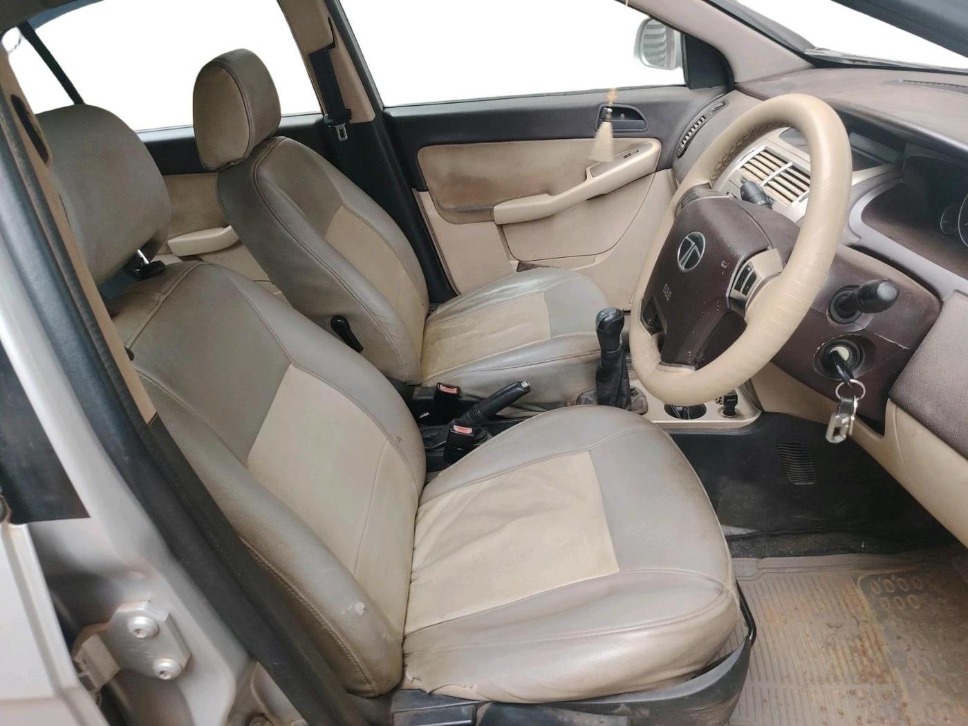 2011 Tata Manza ELAN QUADRAJET, Diesel, Manual, 84,327 km, interior