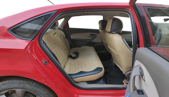 2012 Skoda Rapid ACTIVE 1.6 TDI CR MT, Diesel, Manual, 1,29,059 km, interior