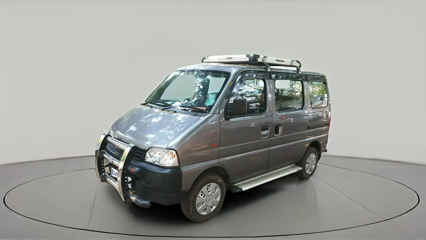 2023 Maruti Eeco 7 STR STD 1.2, Petrol, Manual, 31,771 km, exterior
