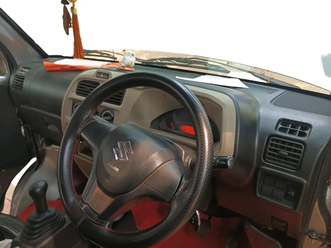 2023 Maruti Eeco 7 STR STD 1.2, Petrol, Manual, 31,771 km, interior