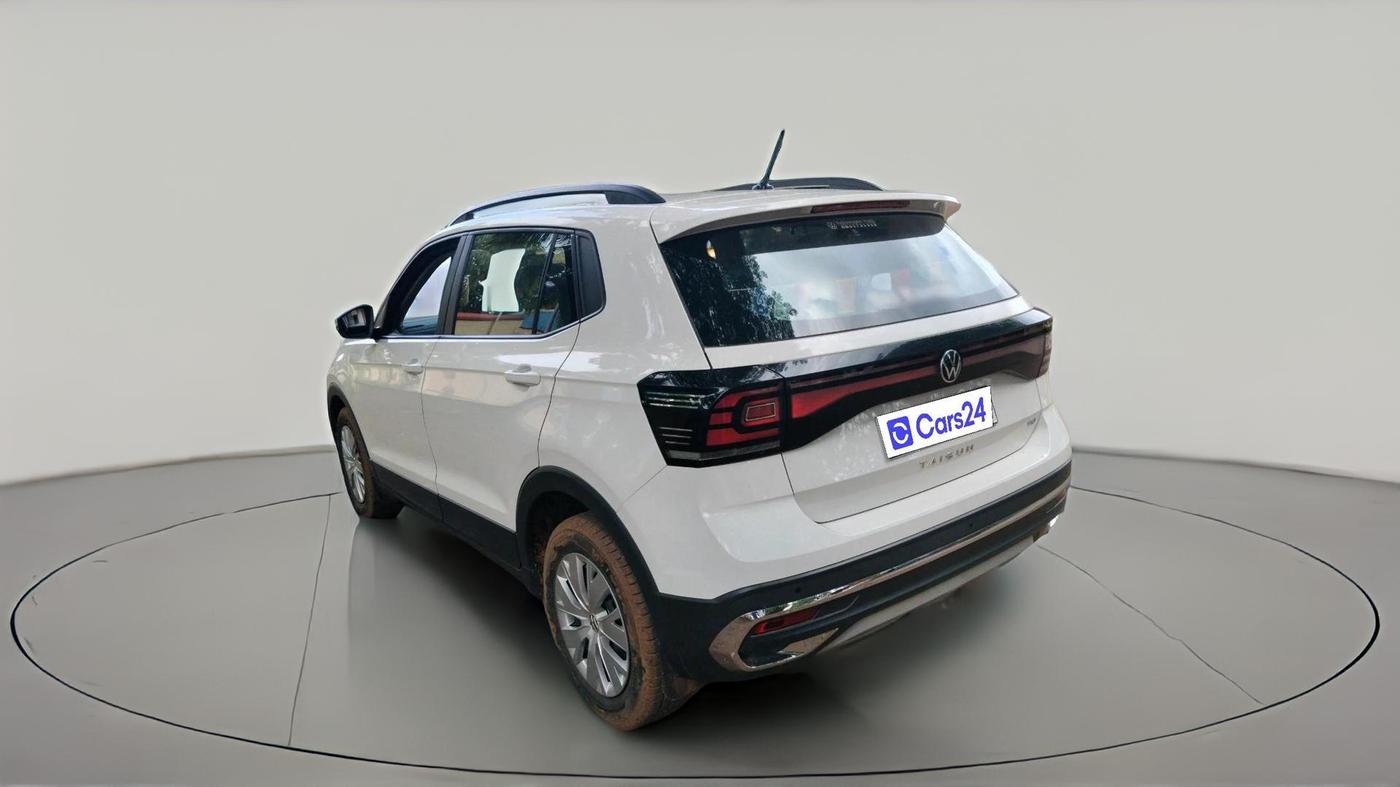 2024 Volkswagen TAIGUN COMFORTLINE 1.0 TSI MT, Petrol, Manual, 13,299 km, exterior