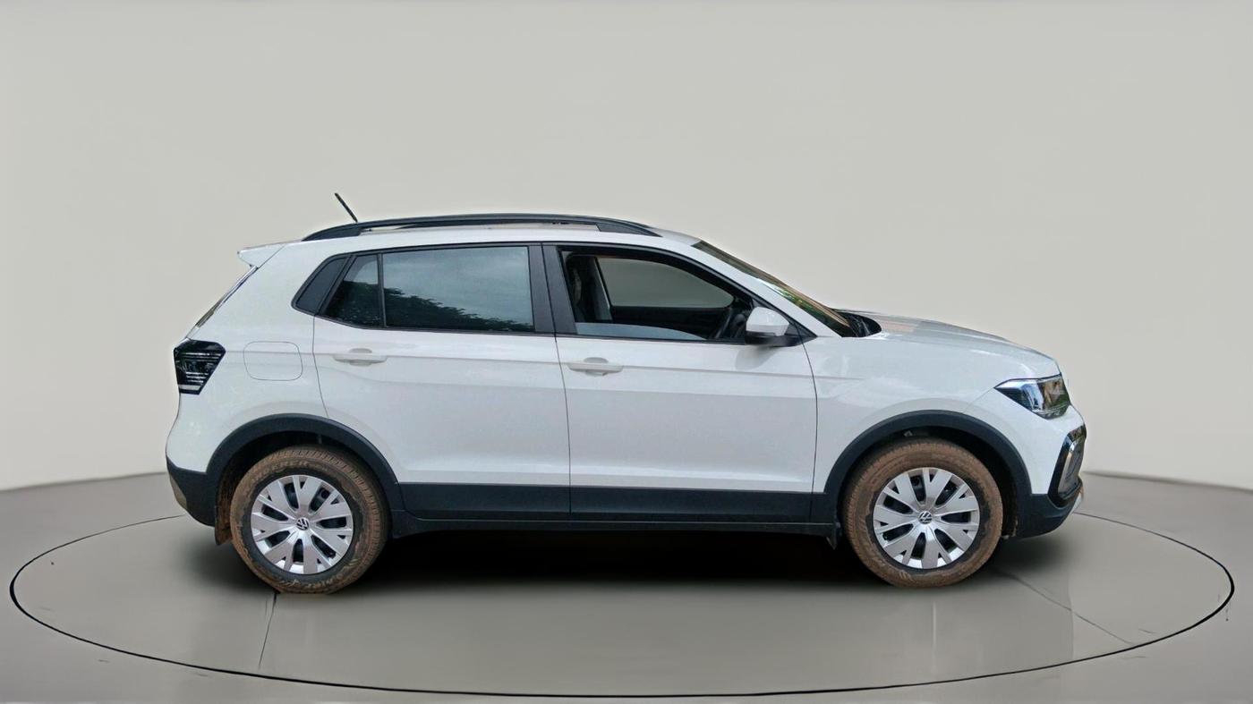 2024 Volkswagen TAIGUN COMFORTLINE 1.0 TSI MT, Petrol, Manual, 13,299 km, exterior