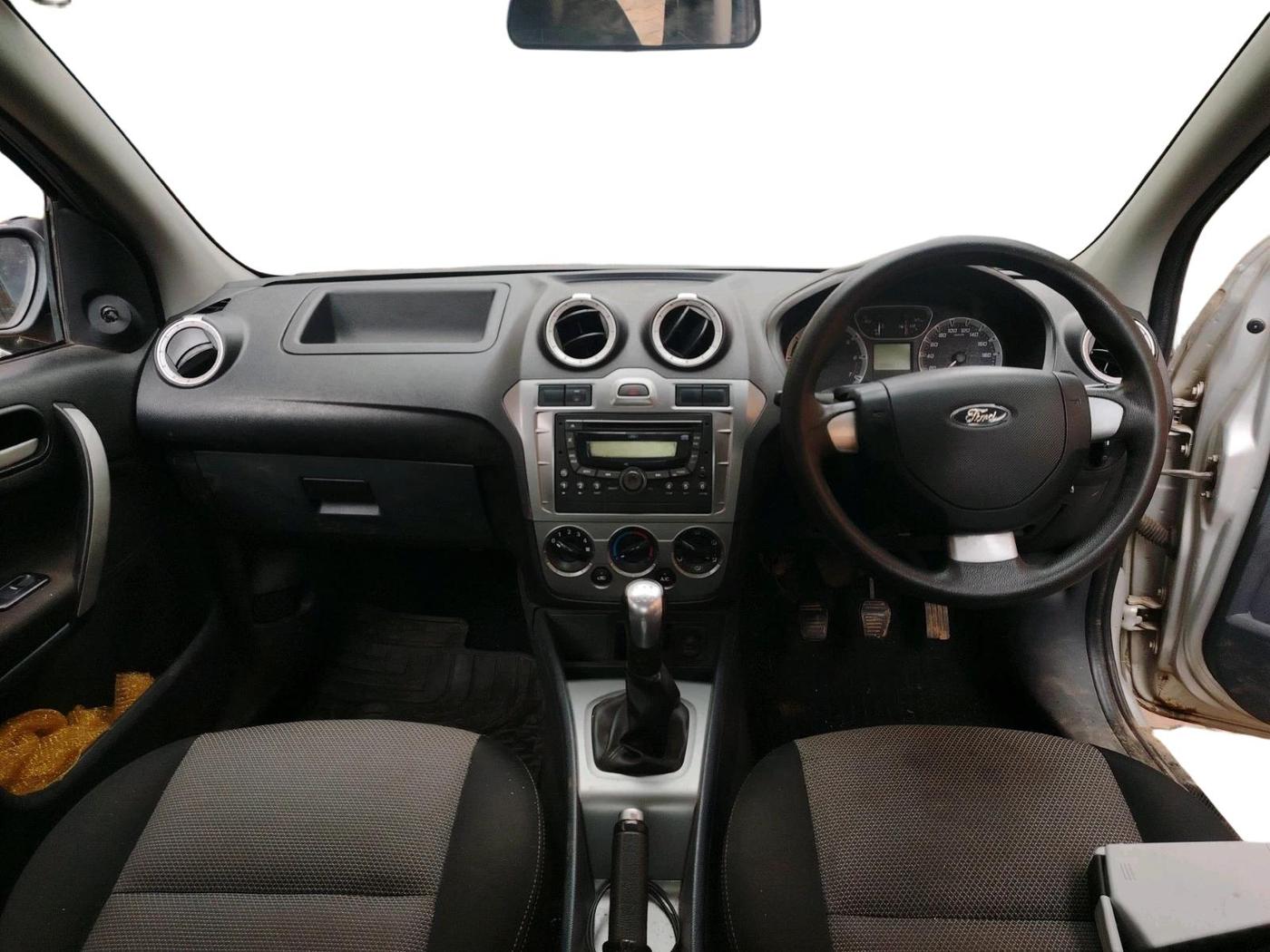 2011 Ford Fiesta EXI 1.6 PETROL, Petrol, Manual, 98,011 km, interior
