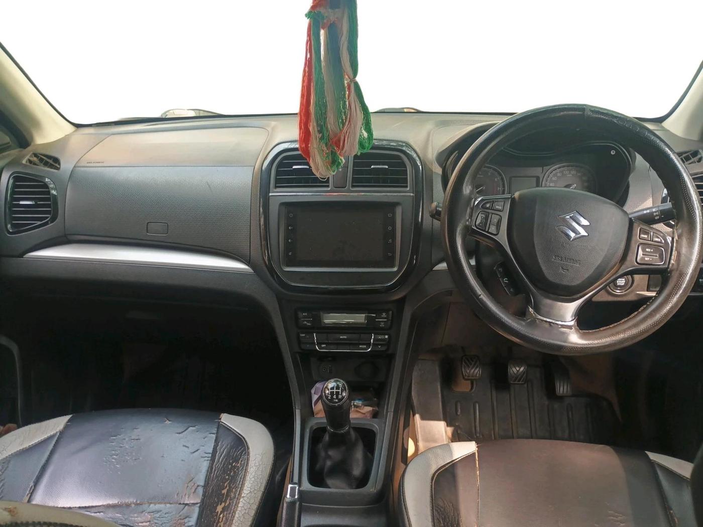 2020 Maruti Vitara Brezza ZXI, Petrol, Manual, 2,05,910 km, interior