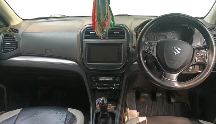 2020 Maruti Vitara Brezza ZXI, Petrol, Manual, 2,05,910 km, interior