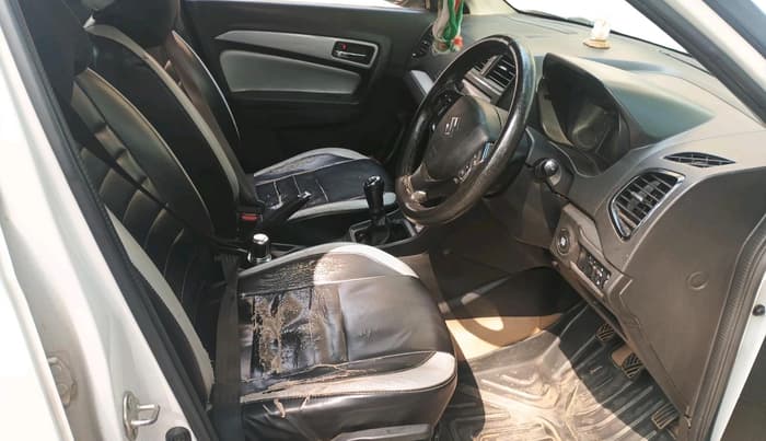 2020 Maruti Vitara Brezza ZXI, Petrol, Manual, 2,05,910 km, interior
