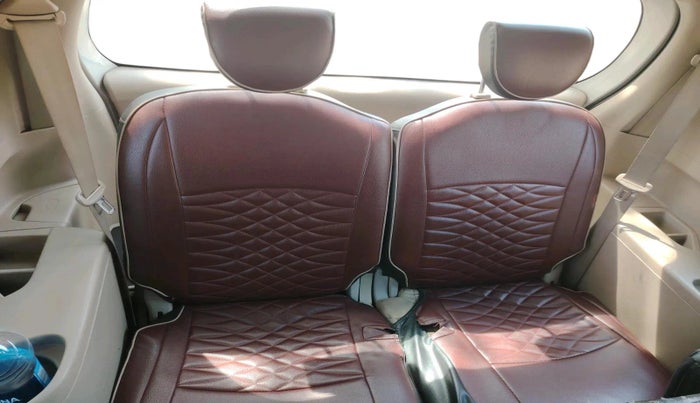 2017 Maruti Ertiga VDI SHVS, Diesel, Manual, 1,30,344 km, interior