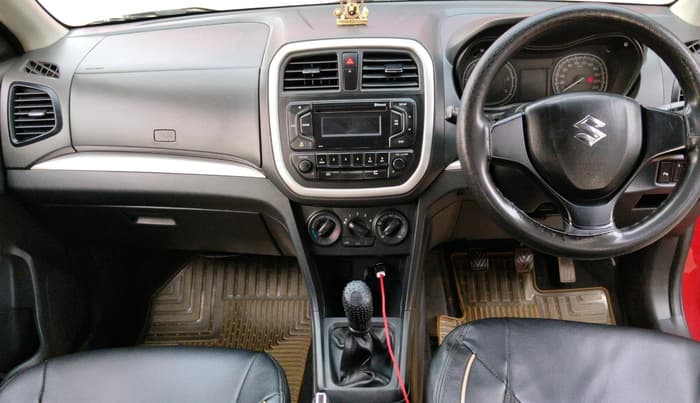 2017 Maruti Vitara Brezza VDI (O), Diesel, Manual, 89,927 km, interior
