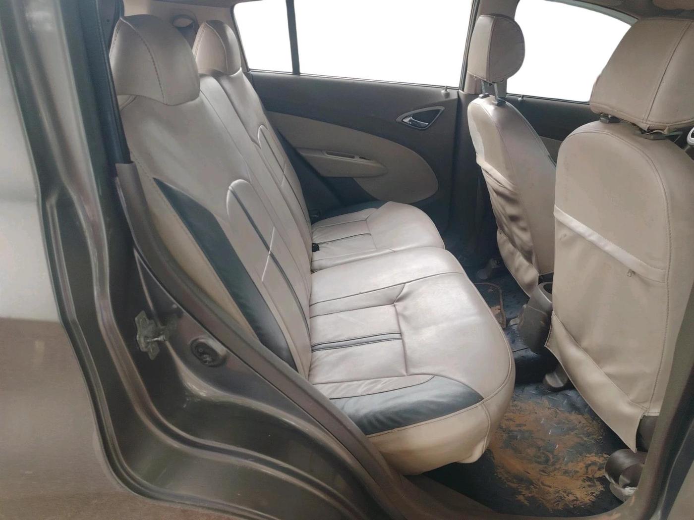 2013 Chevrolet Sail UVA 1.3 LT ABS, Diesel, Manual, 1,44,096 km, interior