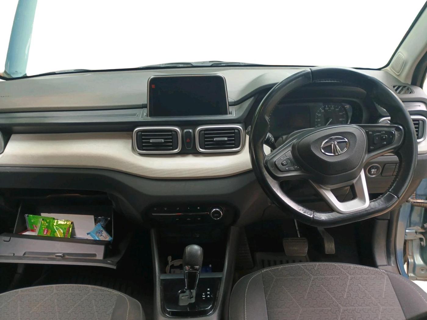 2021 Tata PUNCH CREATIVE AMT 1.2 RTN DUAL TONE, Petrol, Automatic, 41,908 km, interior