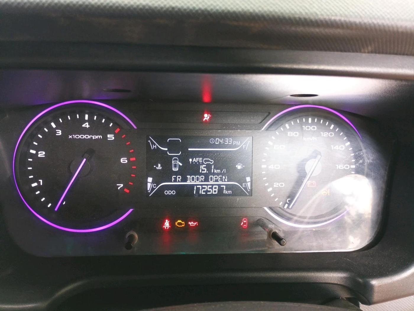 2019 Mahindra MARAZZO M2 8 STR, Diesel, Manual, 1,72,587 km, interior