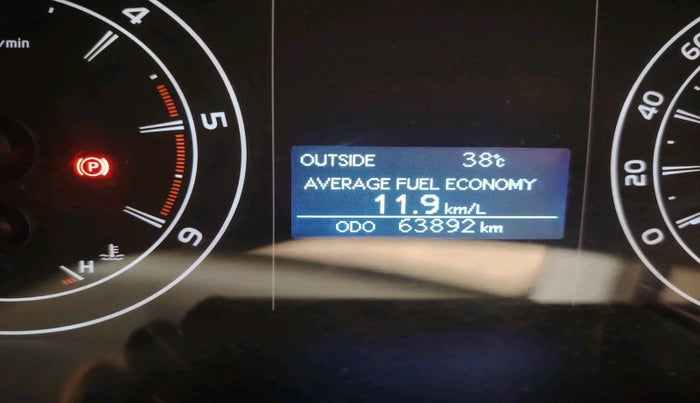 2022 Toyota Innova Crysta 2.4 GX 8 STR, Diesel, Manual, 63,892 km, interior