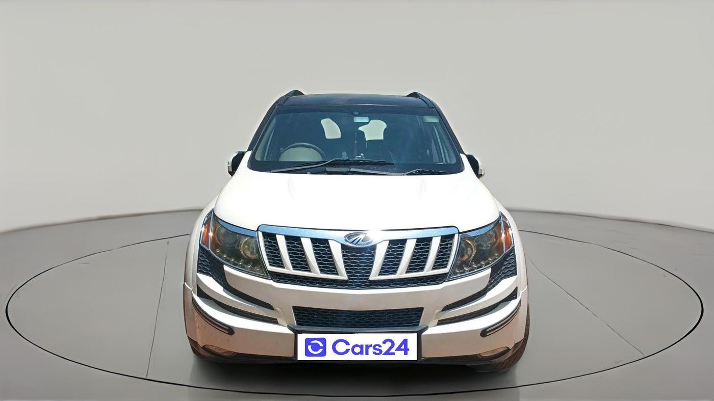 2014 Mahindra XUV500 W8, Diesel, Manual, 1,75,000 km, exterior