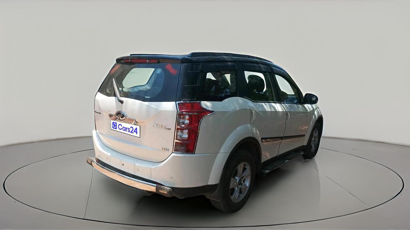 2014 Mahindra XUV500 W8, Diesel, Manual, 1,75,000 km, exterior