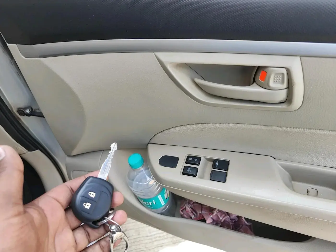 2018 Maruti Swift Dzire TOUR S PETROL, Petrol, Manual, 53,000 km, interior