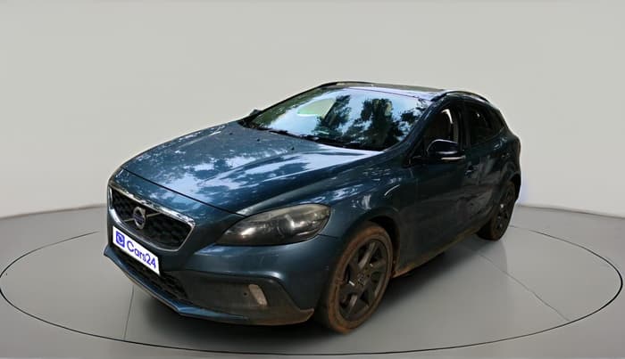 2014 Volvo V40 Cross Country D3, Diesel, Automatic, 1,32,002 km, exterior