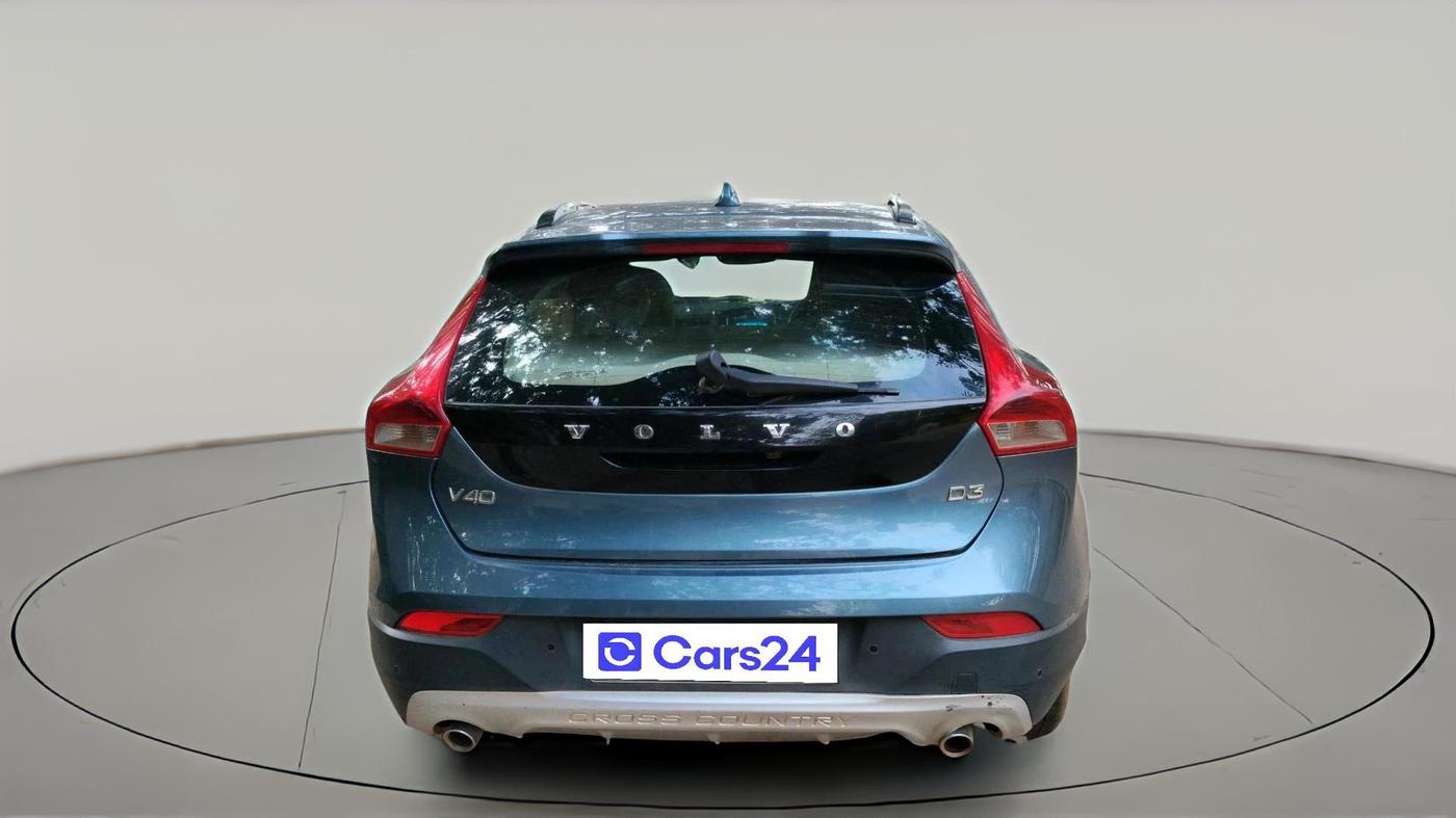 2014 Volvo V40 Cross Country D3, Diesel, Automatic, 1,32,002 km, exterior