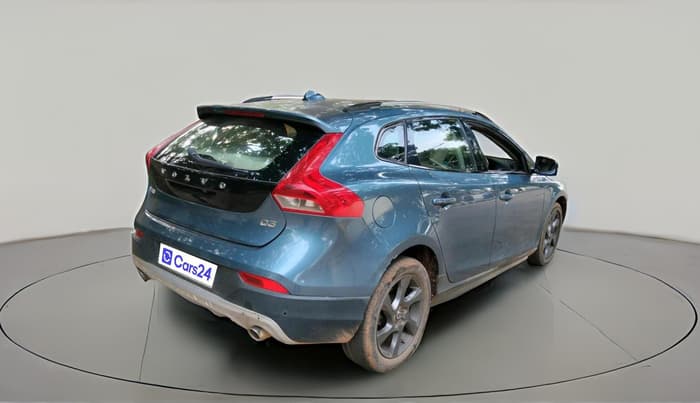 2014 Volvo V40 Cross Country D3, Diesel, Automatic, 1,32,002 km, exterior