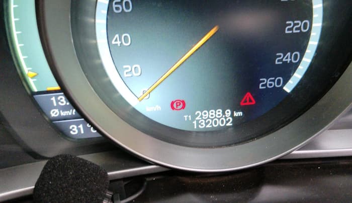 2014 Volvo V40 Cross Country D3, Diesel, Automatic, 1,32,002 km, interior