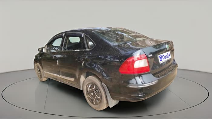 2012 Skoda Rapid AMBITION 1.6 MPI MT, Petrol, Manual, 1,04,308 km, exterior