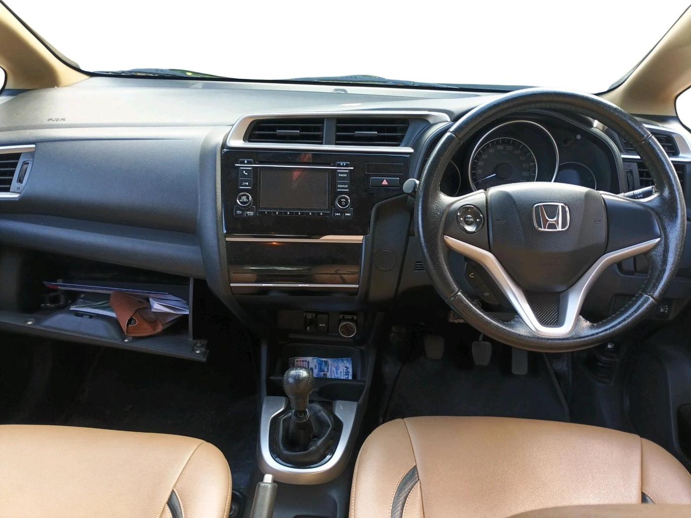 2016 Honda Jazz 1.2L I-VTEC V, Petrol, Manual, 66,024 km, interior