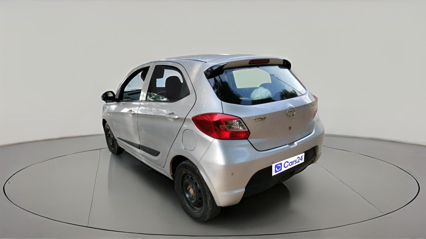 2017 Tata Tiago XT DIESEL, Diesel, Manual, 70,812 km, exterior