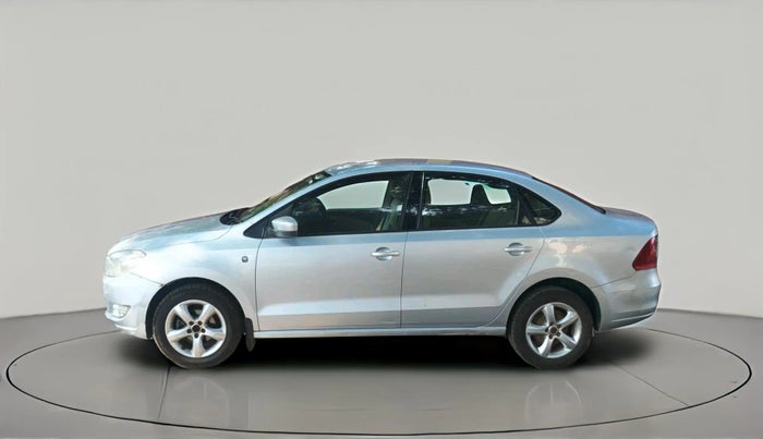 2014 Skoda Rapid ELEGANCE 1.6 TDI CR MT, Diesel, Manual, 1,63,921 km, exterior