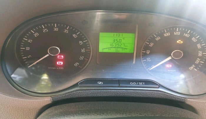 2014 Skoda Rapid ELEGANCE 1.6 TDI CR MT, Diesel, Manual, 1,63,921 km, interior