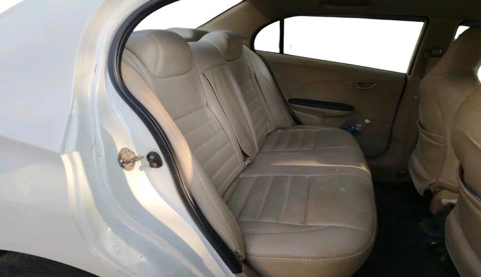 2015 Honda Amaze 1.5L I-DTEC S, Diesel, Manual, 50,923 km, interior